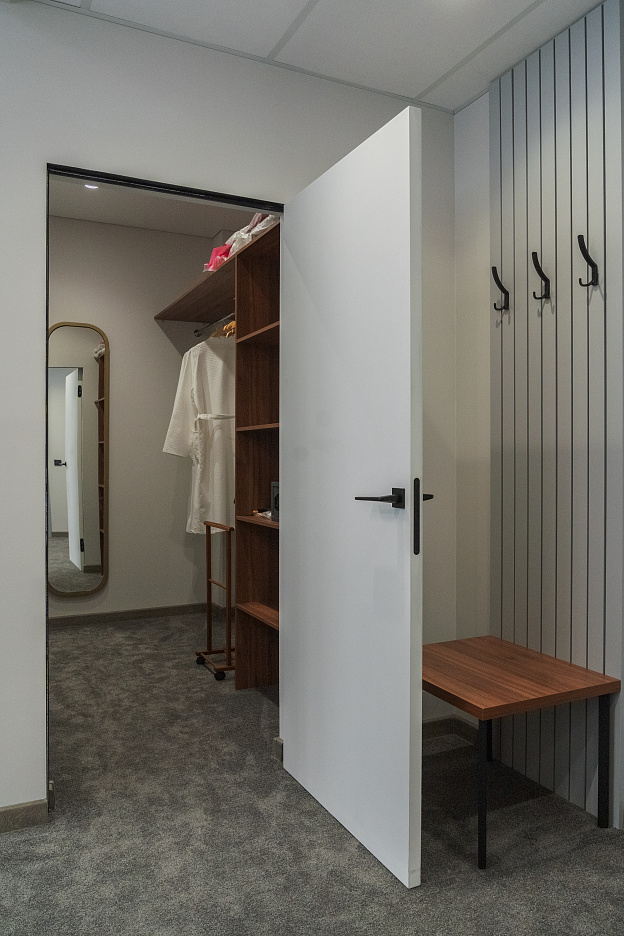 КРАСКИ DERUFA, КАРТИНЫ ПАРКЕ-ОТЕЛЕ ТРУБНИК ПО ПРОЕКТУНАТАЛЬИ БУРКОВОЙ, ЕКБ