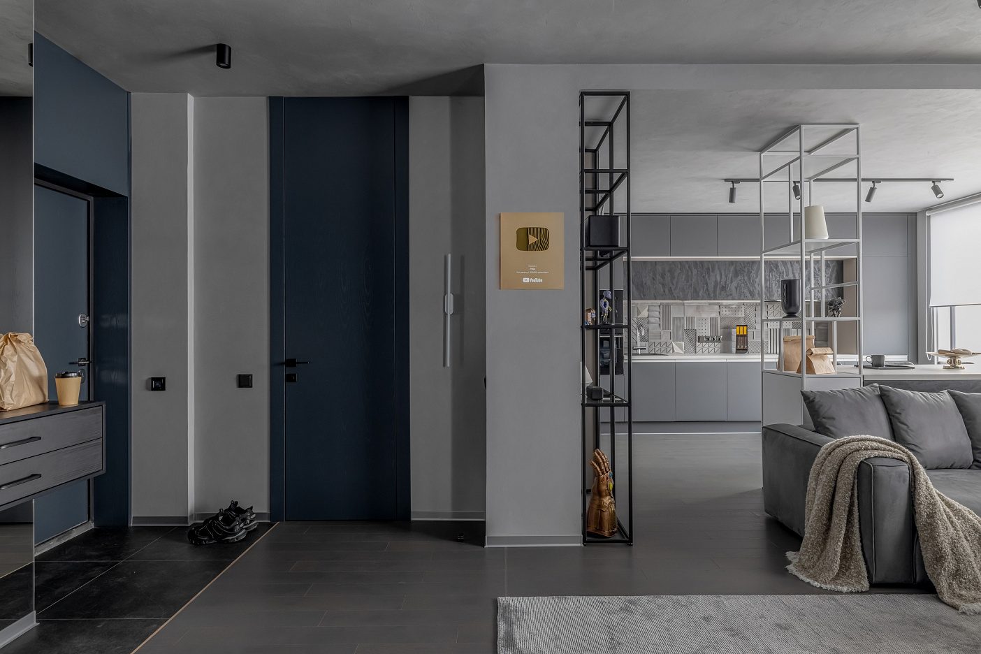 ДЕКОРАТИВНЫЕ ПОКРЫТИЯ, КРАСКИ СЕРИИ H&H В ПРОЕКТЕ ДАРЬИ СОЗЫКИНОЙ, ЕКБ