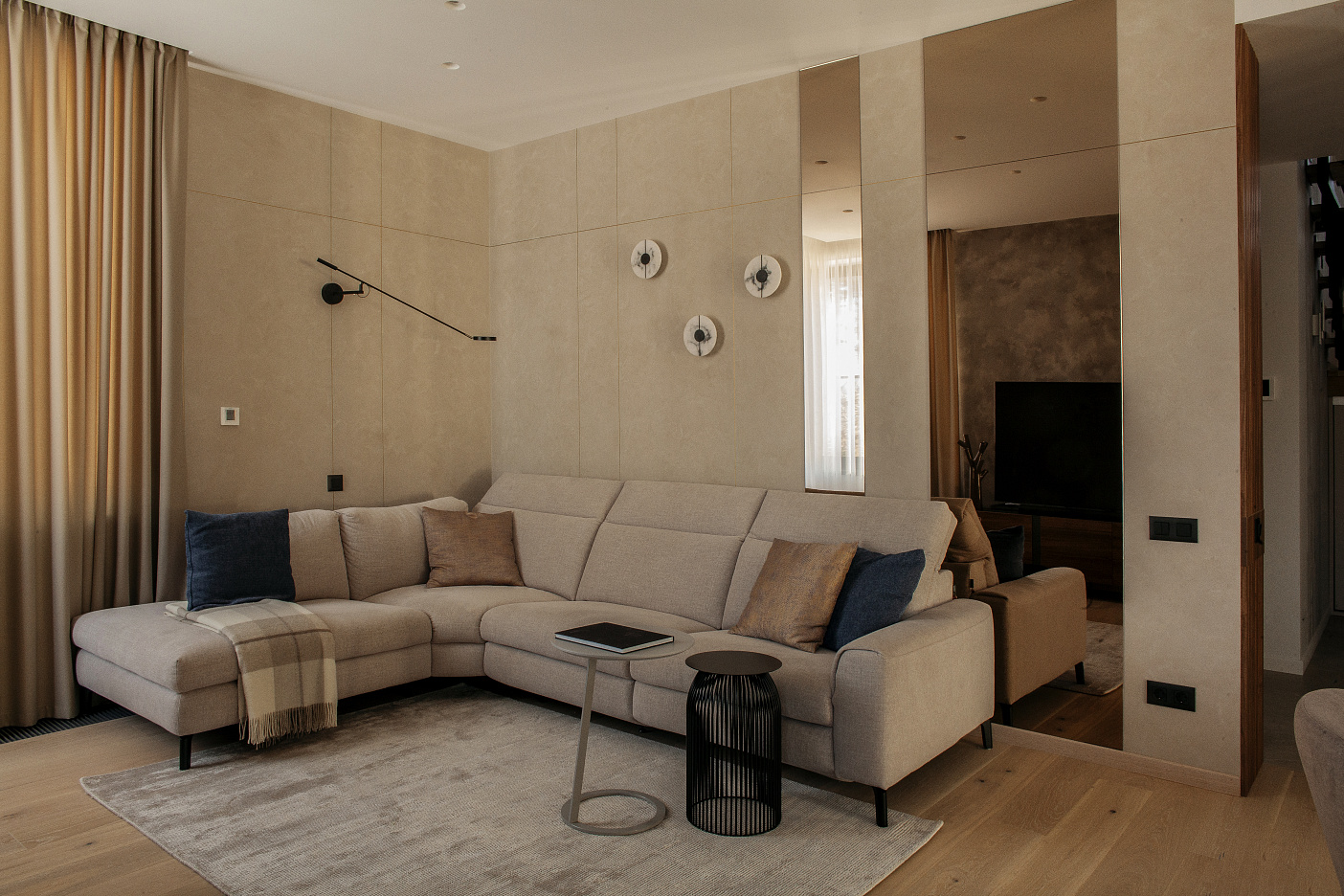 КРАСКИ SATIN SM, SCHUPPE, ДЕКОРАТИВНЫЕ ПОКРЫТИЯ В ПРОЕКТЕ СТУДИИ ЖАР-ПТИЦА, ЕКБ