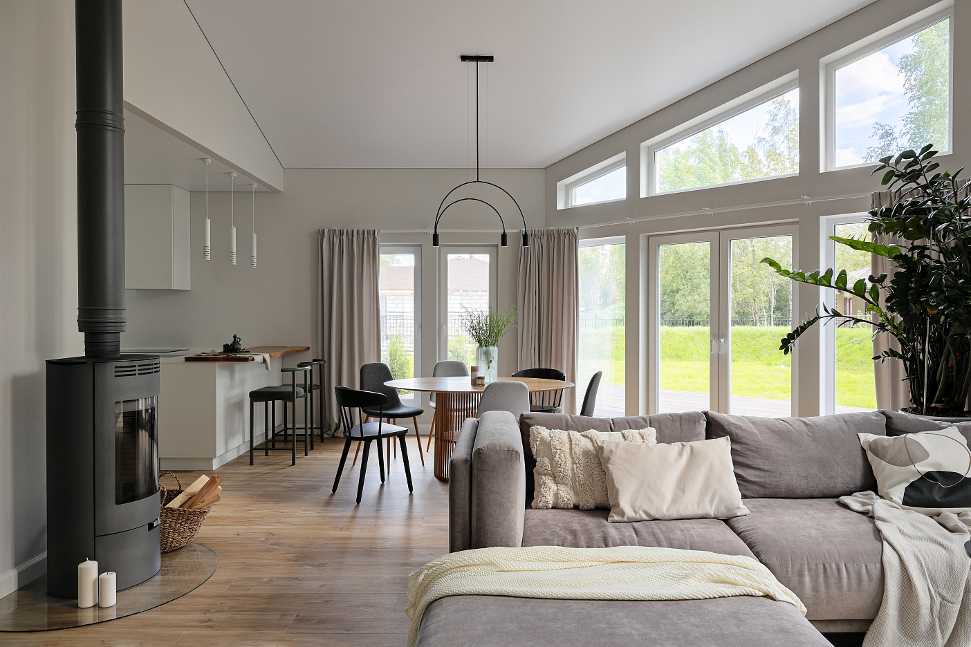 ДЕКОРАТИВНЫЕ ПОКРЫТИЯ В САНУЗЛЕ, КРАСКИ СЕРИИ H&H В ПРОЕКТЕ ОЛЬГИ МЕНИЦКОЙ, СПБ