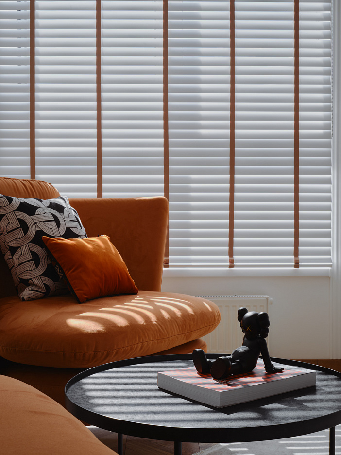 КРАСКА SATIN SM, ДЕКОРАТИВНОЕ ПОКРЫТИЕ ПОД КАМЕНЬ В ПРОЕКТЕ ПАВЛА ЛОПАНОВА, ЕКБ